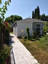 6661 Enfield Ave in Reseda, CA - Building Photo