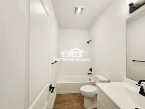 8430 Bay Rdg Cir in Beach City, TX - Building Photo - Building Photo