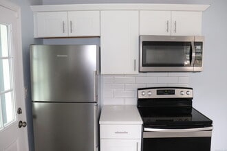 158 Louisiana Ave in Bridgeport, CT - Building Photo - Building Photo