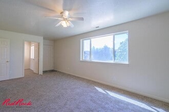 35 E 600 S in Ivins, UT - Building Photo - Building Photo