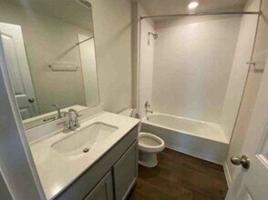 127 Evergreen Sumac Loop in Kyle, TX - Building Photo - Building Photo