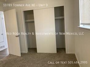 10789 Towner Ave NE in Albuquerque, NM - Foto de edificio - Building Photo
