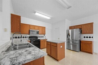 705 Dandelion Dr in Mesquite, TX - Building Photo - Building Photo