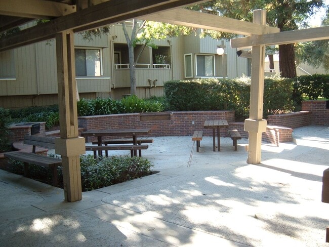 1725 Braddock Ct in San Jose, CA - Building Photo - Building Photo