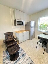 1712 Fletcher St in Hollywood, FL - Building Photo - Building Photo