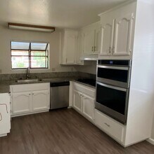 130 Quietwood Dr in Vacaville, CA - Building Photo - Building Photo