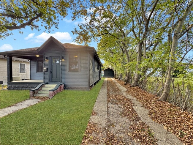 property at 416 Pailet Ave