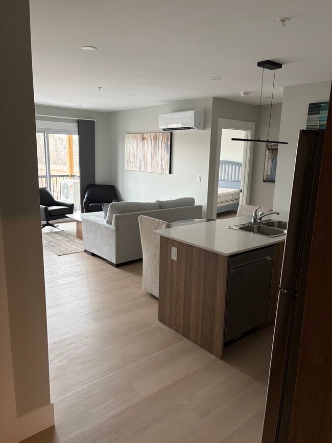 100 Murray Av in Dieppe, NB - Building Photo - Building Photo