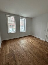 275 E 55th St, Unit 1 in Brooklyn, NY - Building Photo - Building Photo