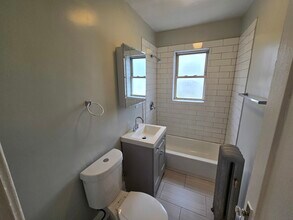 4829 N Springfield Ave in Chicago, IL - Building Photo - Building Photo