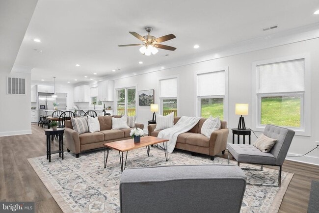 10302 Laurel Ridge Way in Fredericksburg, VA - Building Photo - Building Photo