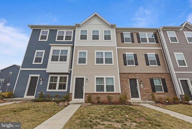 51 Short Br Dr in Ranson, WV - Building Photo - Building Photo