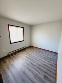 1872 Beverly Ct - 12