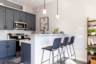 The Residence at 1555 Elm in Manchester, NH - Building Photo - Building Photo