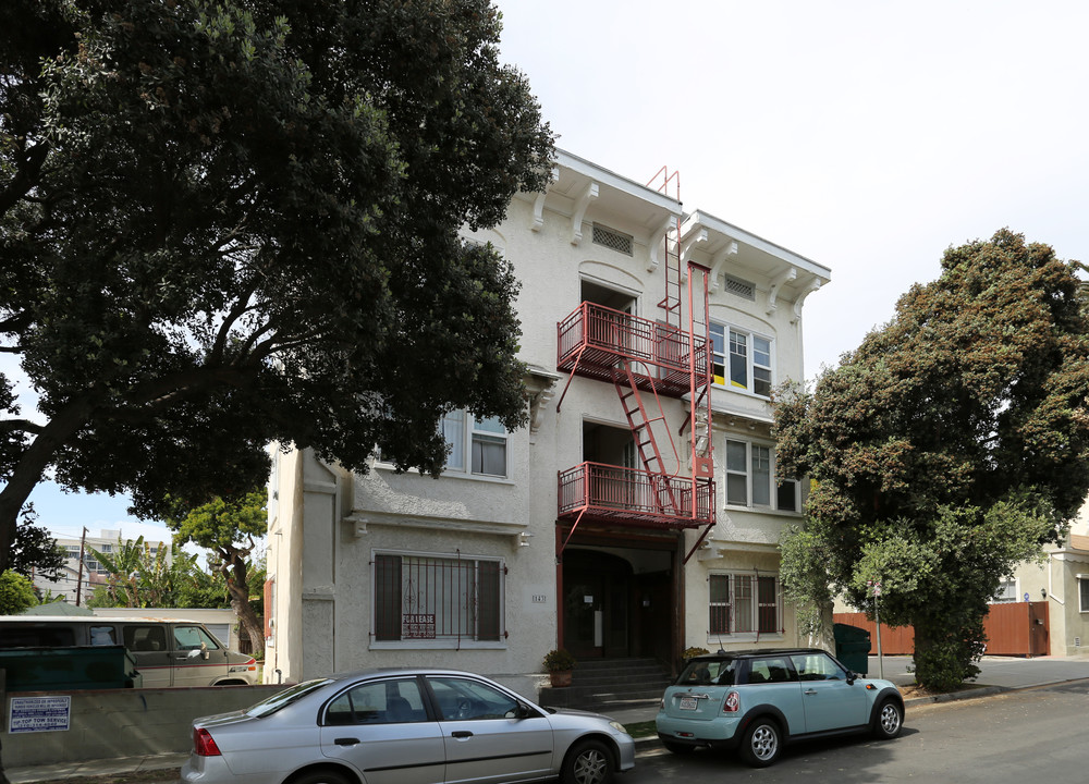 143 Hollister Ave in Santa Monica, CA - Building Photo