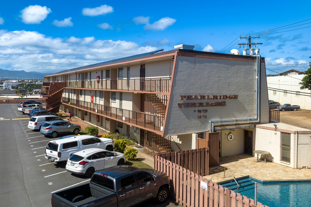 Pearl Ridge Terraces in Aiea, HI - Building Photo