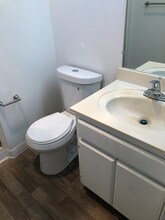 330 Pioneer Dr in Glendale, CA - Building Photo - Building Photo