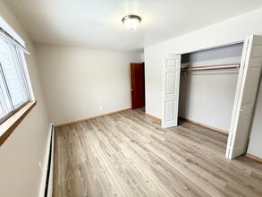 1455-1465-1465 Sheridan Rd in Kenosha, WI - Building Photo - Building Photo