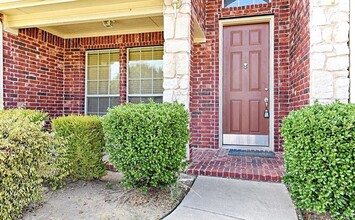 2668 Whispering Trail in Little Elm, TX - Building Photo - Building Photo