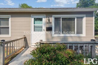 6138 Whiteford Center Rd in Toledo, OH - Building Photo - Building Photo