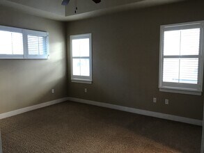 5850 Dripping Rock Ln in Fort Collins, CO - Building Photo - Building Photo