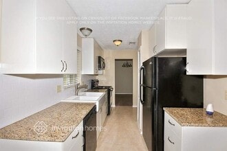 2647 Morgan Lake Dr NE, Unit 4 in Marietta, GA - Building Photo - Building Photo