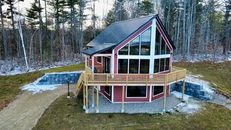 49 Neal Hill Rd in Tuftonboro, NH - Building Photo