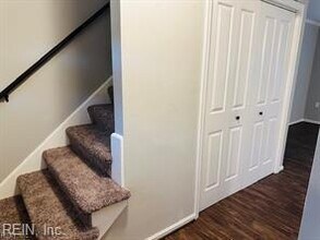 2425 Casey Ct in Virginia Beach, VA - Building Photo - Building Photo