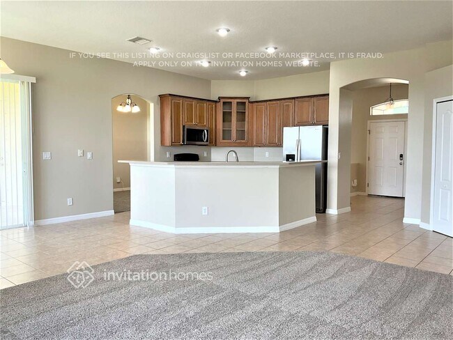 930 Fairhaven St NE in Palm Bay, FL - Building Photo - Building Photo