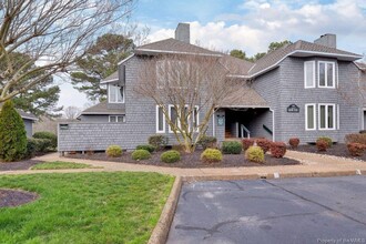 108 Pelhams Ordinary in Williamsburg, VA - Foto de edificio - Building Photo