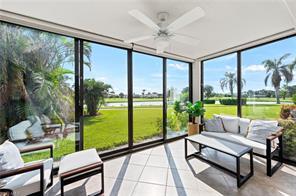 5250 Fox Hollow Dr-Unit -512 in Naples, FL - Building Photo