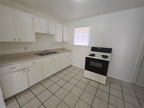 412 Edward St in Montgomery, AL - Building Photo - Building Photo