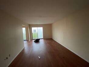 14 Tarragon Dr in Lumberton, NJ - Building Photo - Building Photo