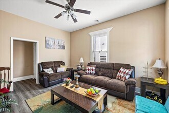 2823 Avenue Q in Galveston, TX - Foto de edificio - Building Photo