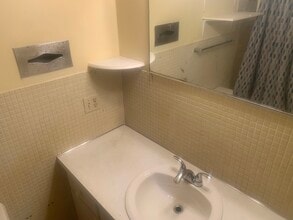 2721 SW 8th St, Unit 1a in Fort Lauderdale, FL - Foto de edificio - Building Photo