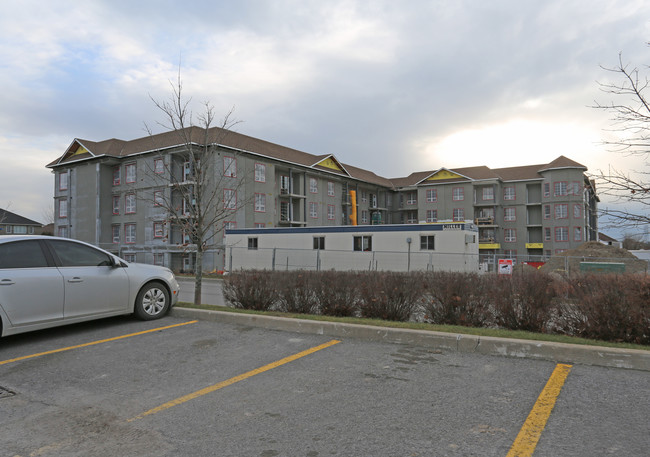 Brookhouse Gate in Clarington, ON - Building Photo - Building Photo