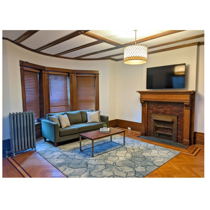 7 Parkside Ct, Unit 1 in Brooklyn, NY - Building Photo