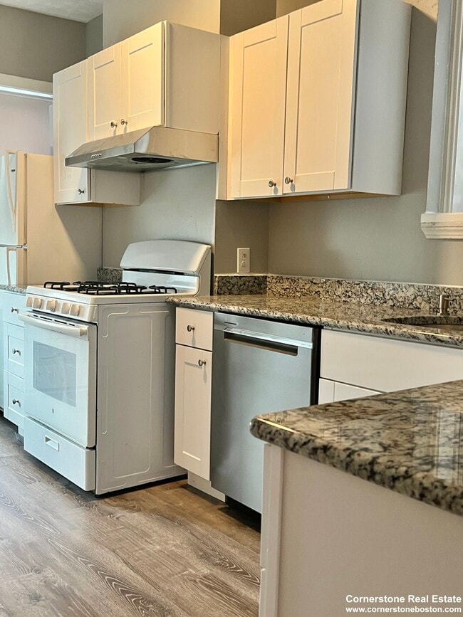 477 Dudley St, Unit #2