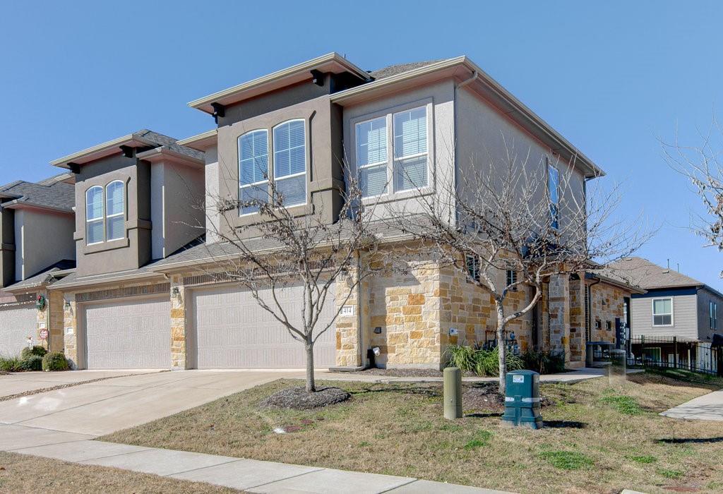 414 Epiphany Ln in Pflugerville, TX - Building Photo