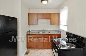 1385 Ingleside Ave in Jacksonville, FL - Building Photo - Building Photo