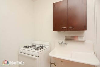 4856 N Damen Ave, Unit M04B in Chicago, IL - Building Photo - Building Photo