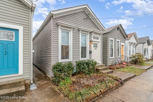 1122 E Burnett Ave in Louisville, KY - Building Photo