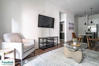 2101 Lakeside Lofts Cir in Cary, NC - Building Photo - Building Photo