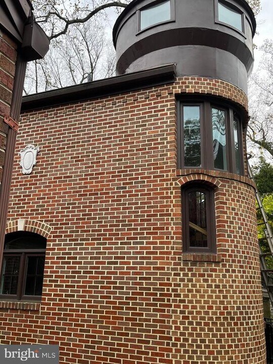 8904 Grant St in Bethesda, MD - Foto de edificio