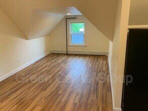 11 Hungerford Terrace in Burlington, VT - Building Photo - Building Photo