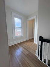 938 Wood St in Latrobe, PA - Building Photo - Building Photo