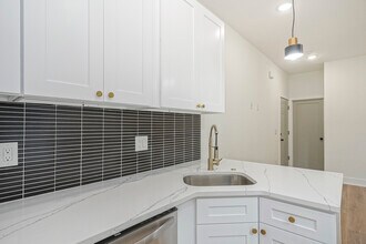 1822 S 20th St, Unit 1 in Philadelphia, PA - Foto de edificio - Building Photo