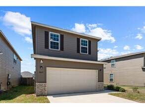 10622 Rayburn Lndg in San Antonio, TX - Building Photo - Building Photo