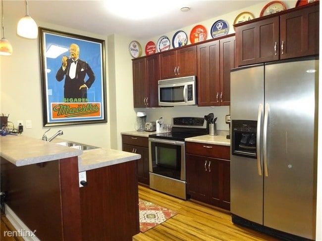 151 Fort Pitt Blvd in Pittsburgh, PA - Foto de edificio - Building Photo