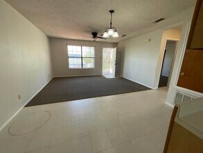 2719 Maryland Ave in Laredo, TX - Building Photo - Building Photo